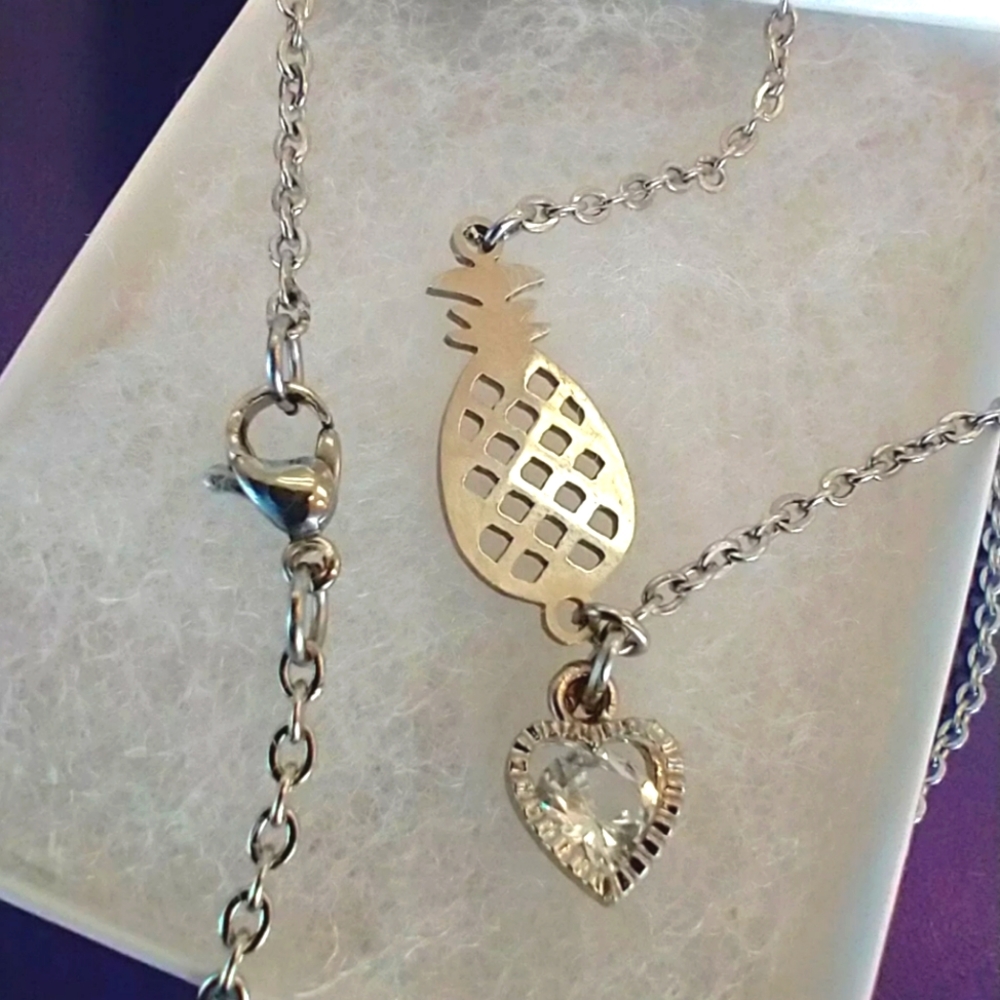 Pineapple Drop Glitz Heart Stainless Pendant Y Drop Silver Necklace  🎁🎁 SS